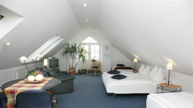 Hotel Lindenstrasse Neuenhagen bei Berlin Екстериор снимка